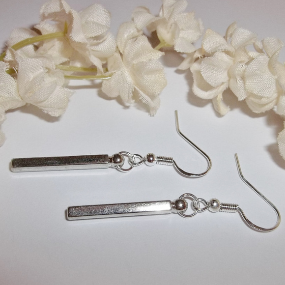 Simple Dark Silver Minimalist Dangle Earrings 3888 - Picture 5 of 5